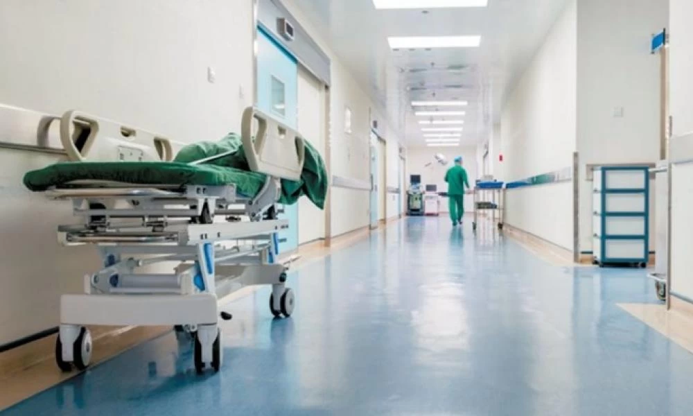 Κορονοϊός - Πάτρα: Διασωληνώθηκε 41χρονος - Θετικοί γιατρός και νοσηλεύτρια